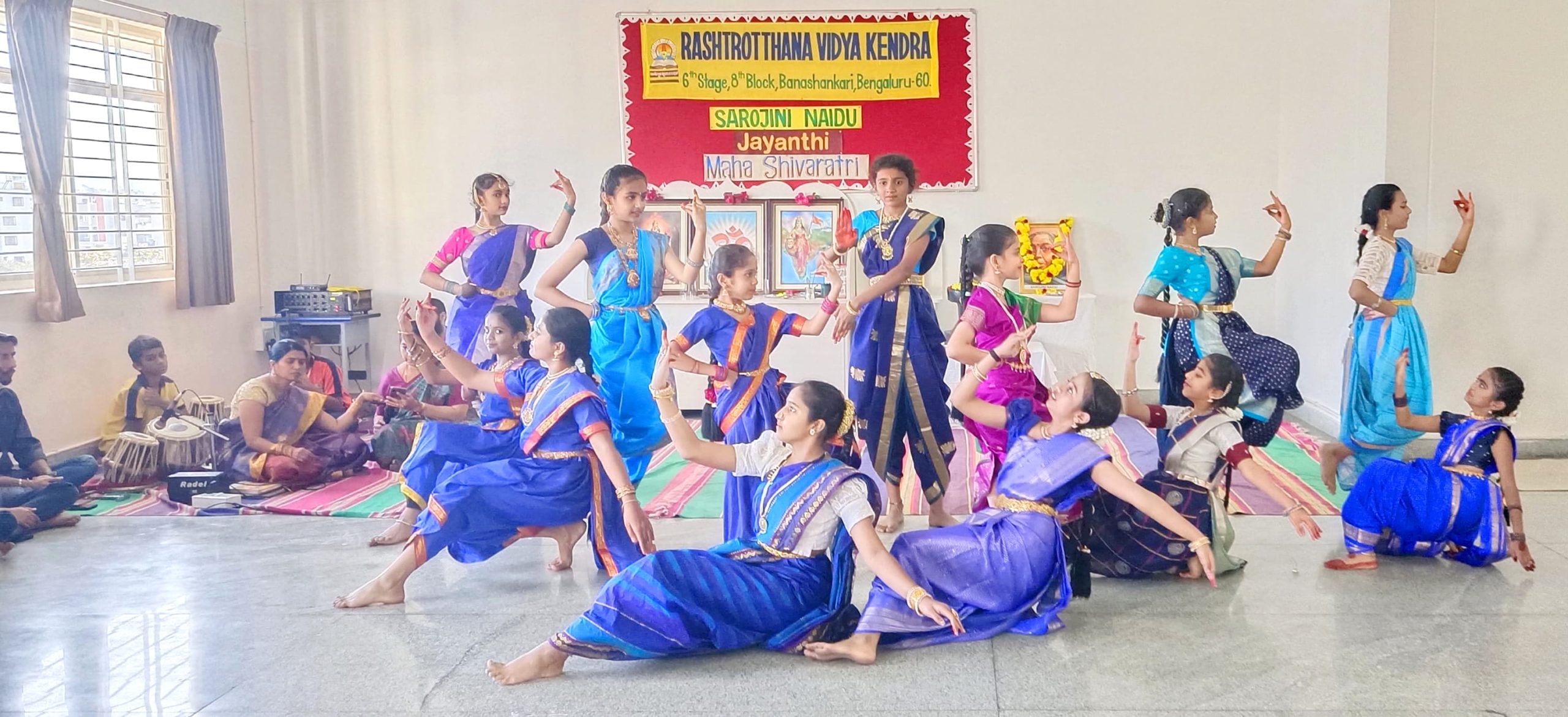 Mahashivratri and Sarojini Naidu Jayanti Celebrated with Devotion at RVK – Banashankari (3)