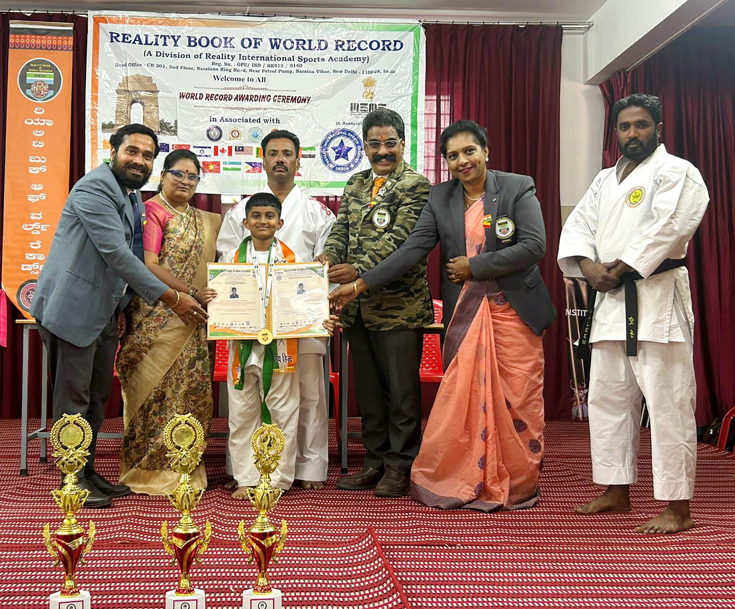 RVK - Banshankari Student Sets World Record for Rapid Martial Arts Punching (3)
