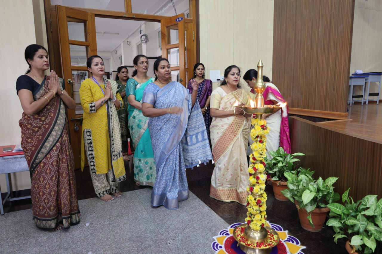 Teacher Revitalization Workshop at RVK - Banashankari (8)