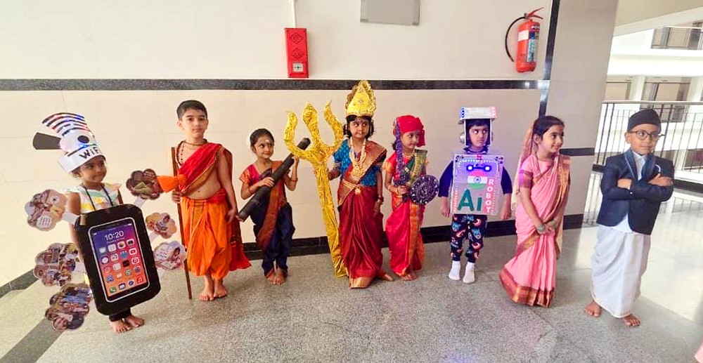RVK - Banashankari Celebrates Four-Day Costume Event 15-150kb