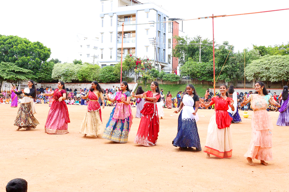 RVK - Banashankari Celebrates Sri Krishna Janmashtami with Devotion and Dahi Handi (11)