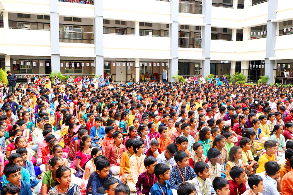RVK - Banashankari Celebrates Sri Krishna Janmashtami with Devotion and Dahi Handi (15)