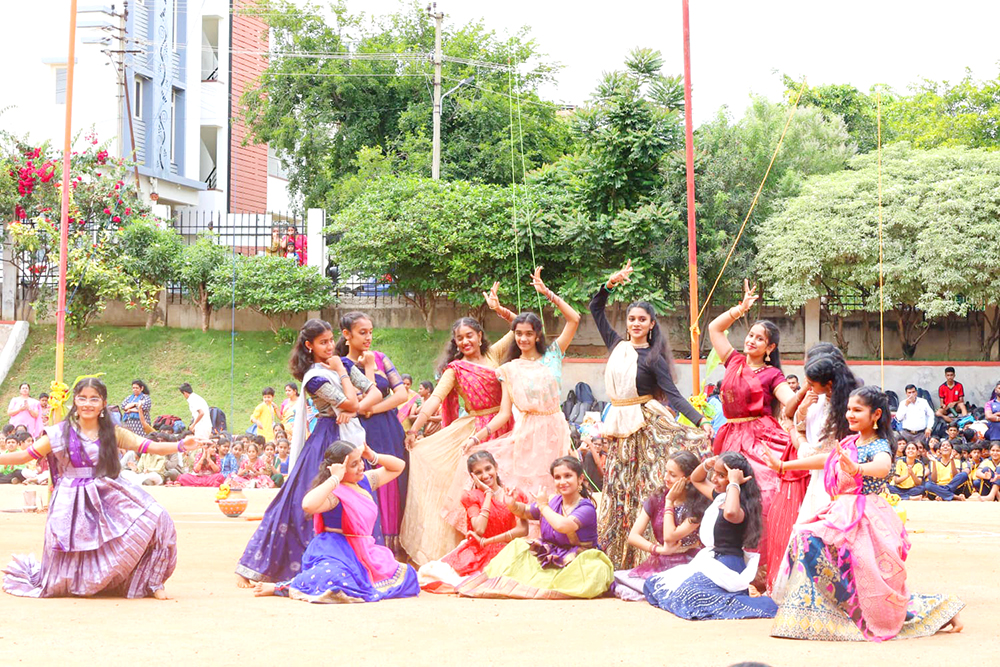 RVK - Banashankari Celebrates Sri Krishna Janmashtami with Devotion and Dahi Handi (8)